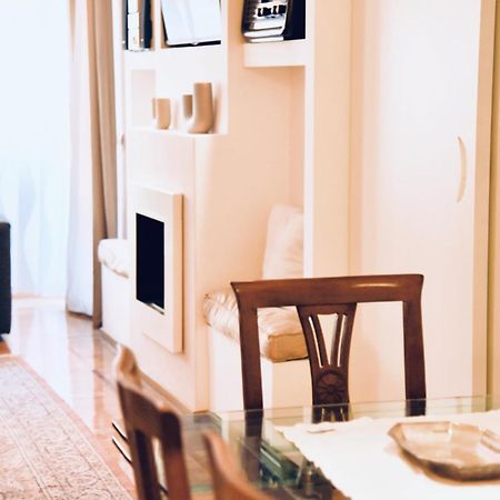 Chic And Elegant Apartment In The Heart Of Rome Bagian luar foto