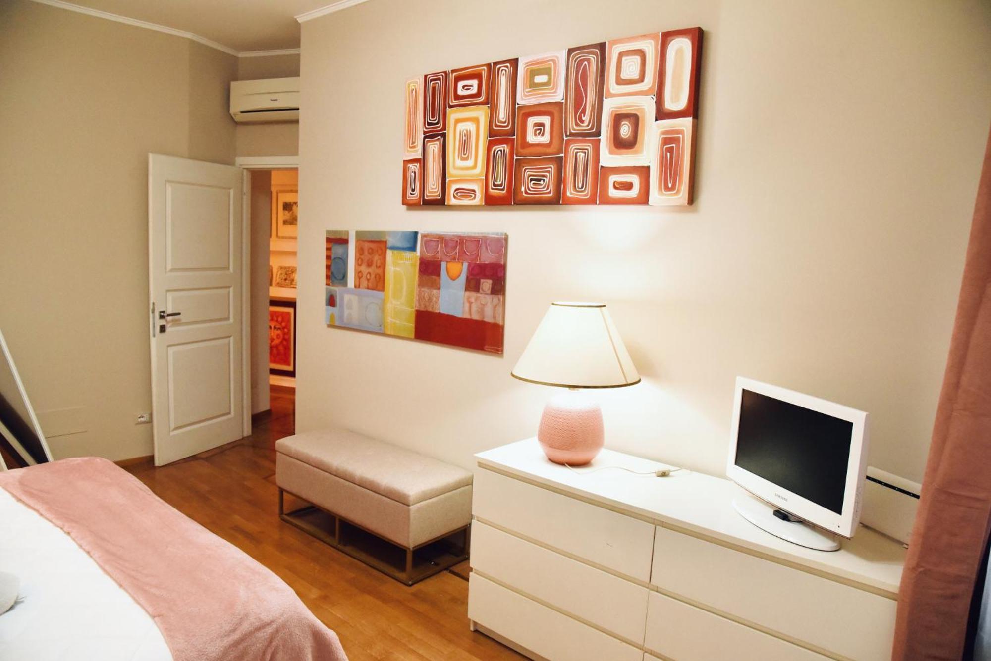 Chic And Elegant Apartment In The Heart Of Rome Bagian luar foto